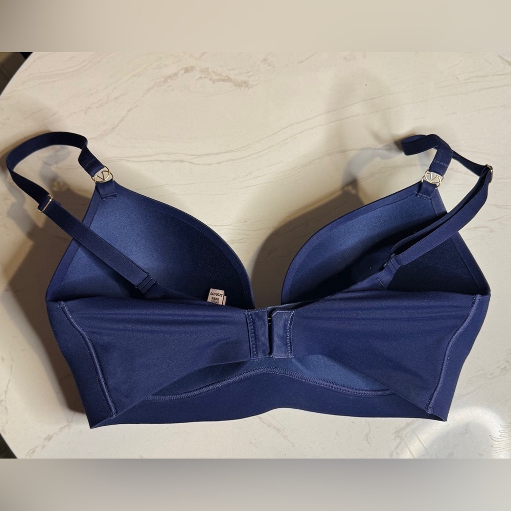 Victoria’s Secret Navy Blue Very Sexy Bra 32DD Smooth Wireless Push Up Feminine - Picture 9 of 10